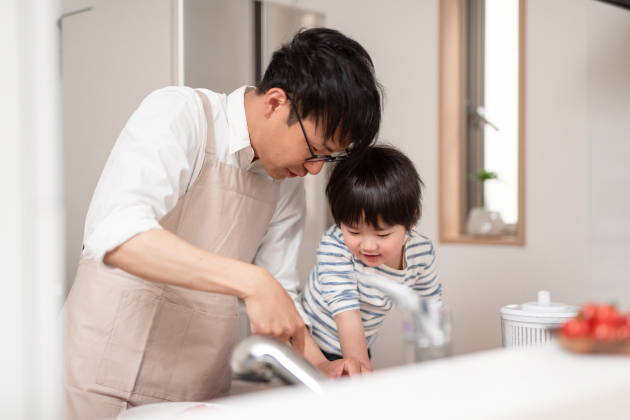 面白い手法で興味を引く～職場訪問と仕事の実演