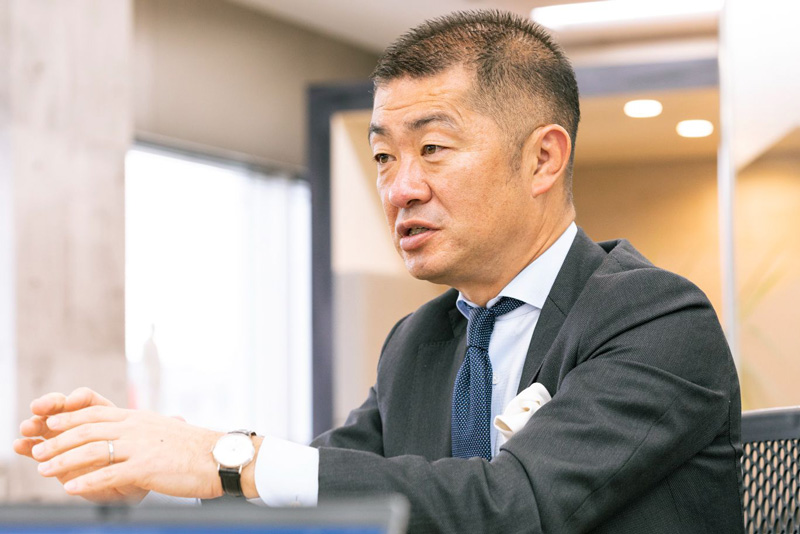 大庭 大氏